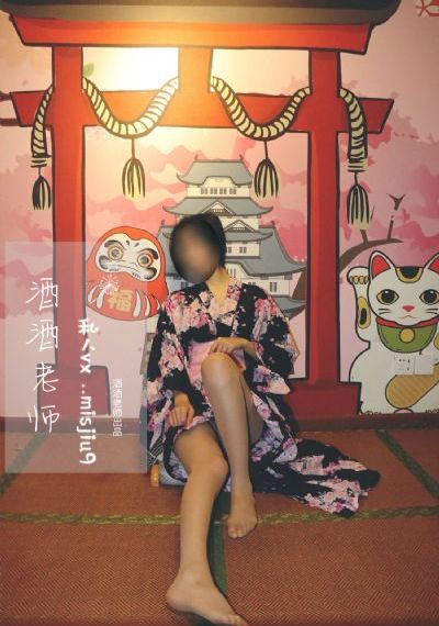 欧美小姐姐吃东西_1080免费观看超清
